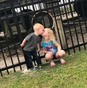 Meet your Posher, Rhonda